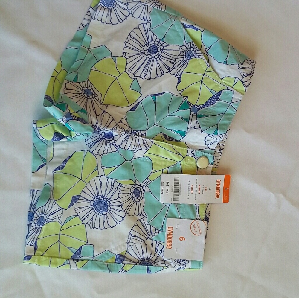 NWT Gymboree sz.6 shorts